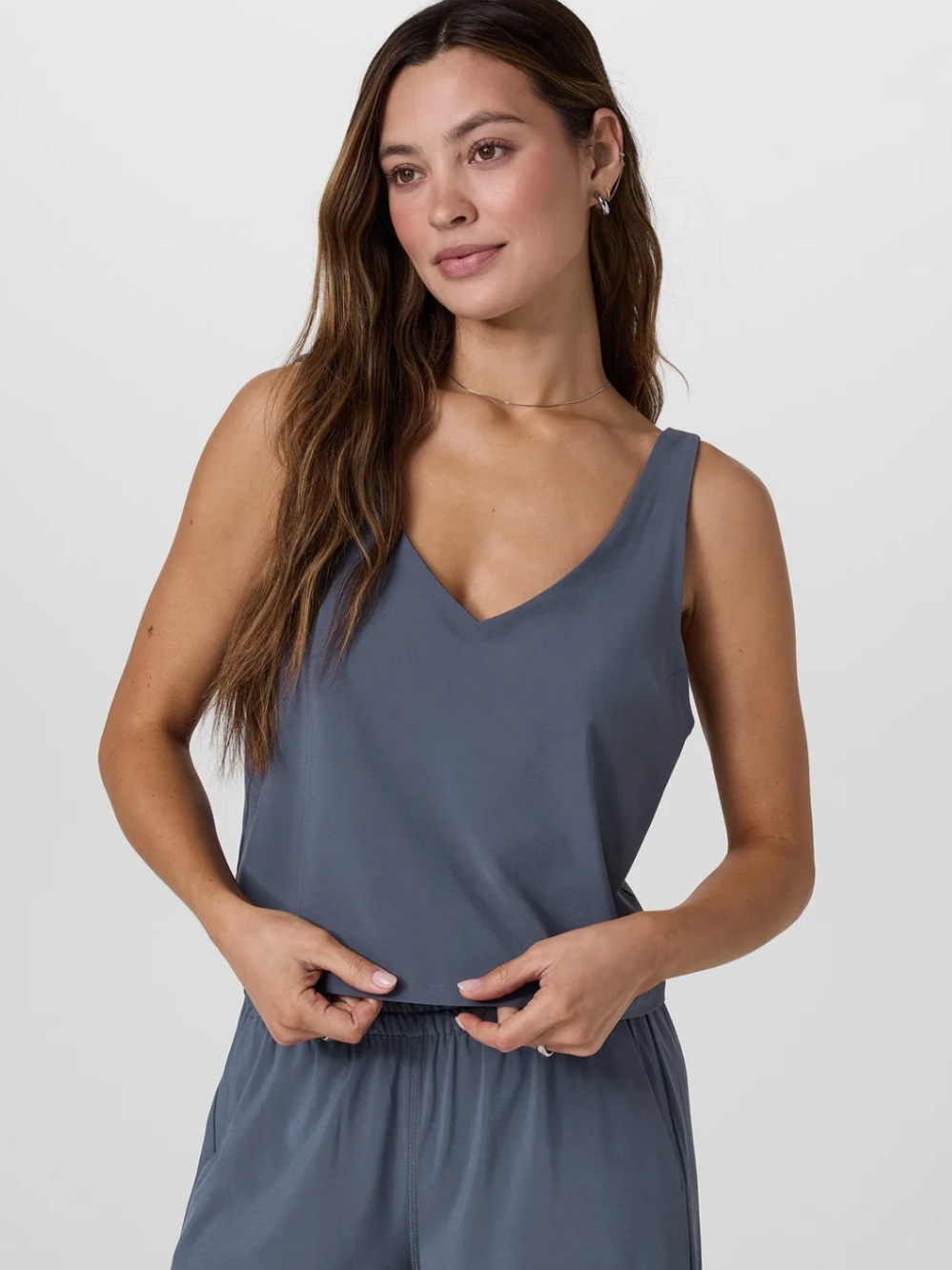 Vuori V-Neck Sleep Tank in Slate